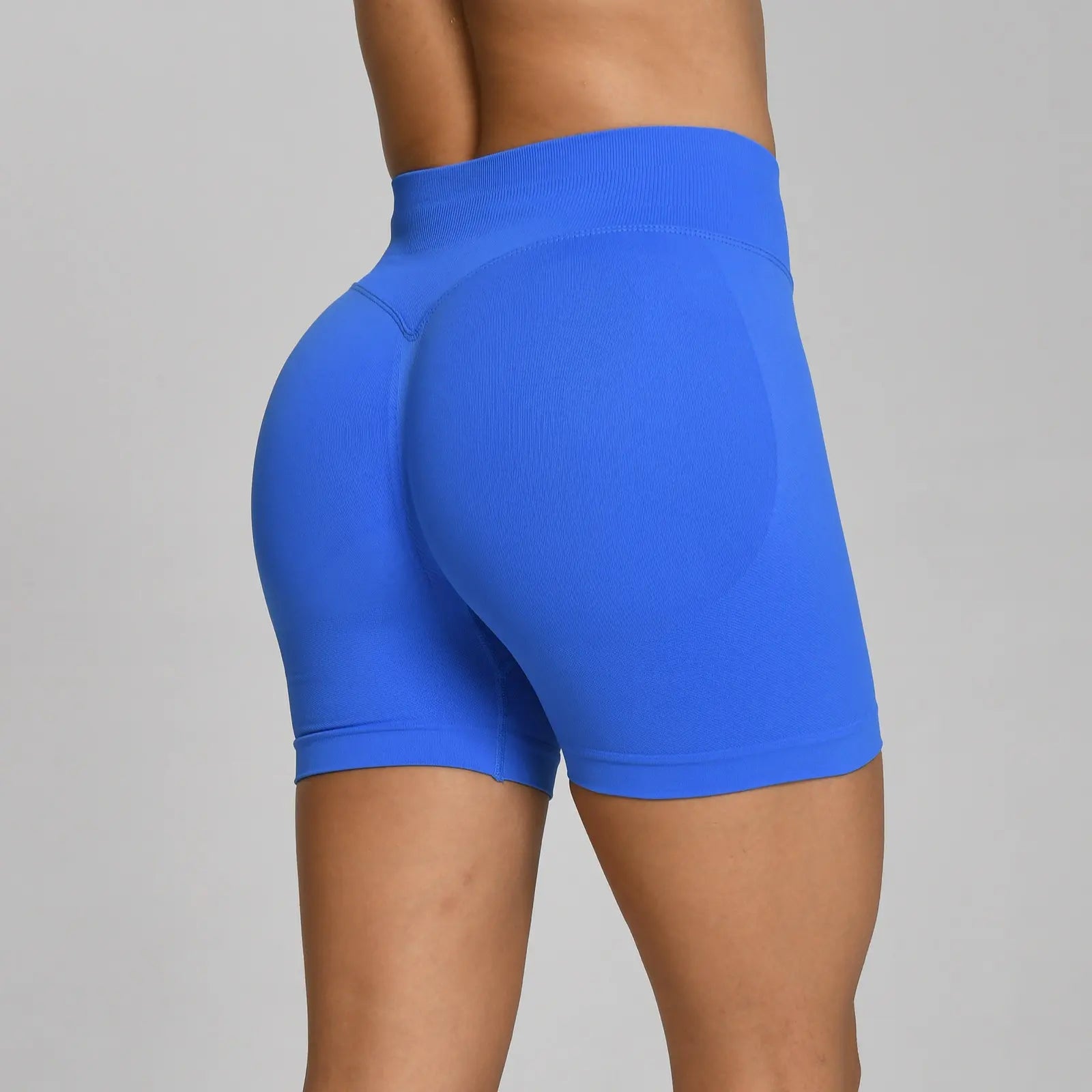 OUFALI Gym Shorts Impact 4.5" Women Workout Scrunch Butt Lifting Gym Seamless Shorts